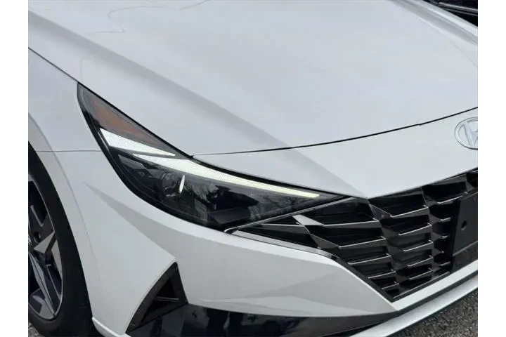 $22096 : Hyundai ELANTRA 2023 Limited image 8