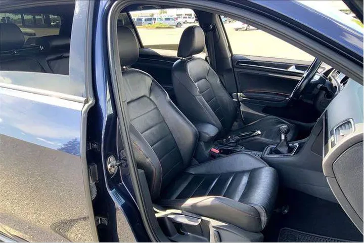 $13995 : Volkswagen Golf GTI 2016 S 4 image 7