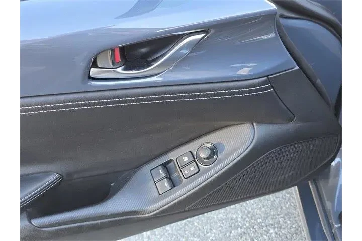 $27866 : Mazda MX-5 Miata RF 2021 Clu image 9