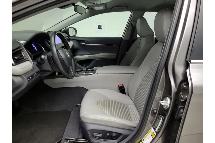 $27998 : Toyota Camry 2024 SE 4dr Sed image 10