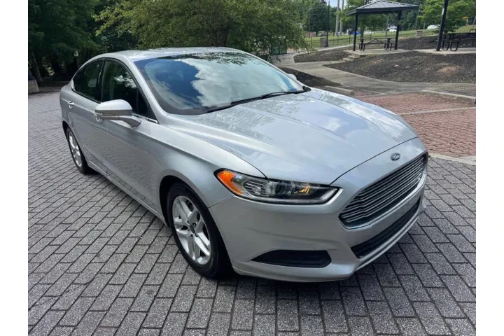 $4500 : 2016 Fusion SE image 8