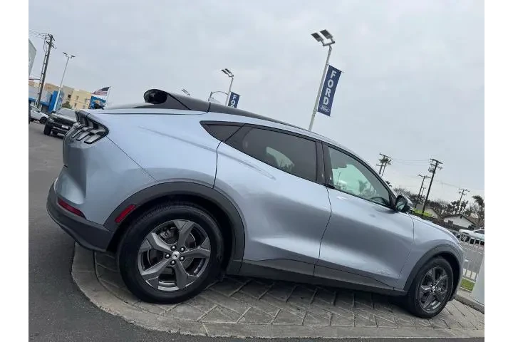 $21490 : Ford Mustang Mach-E 2022 Sel image 2