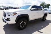 $39725 : Toyota Tacoma 2023 4x4 TRD S thumbnail