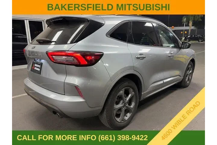 $21395 : Ford Escape 2023 ST-Line 4dr image 5