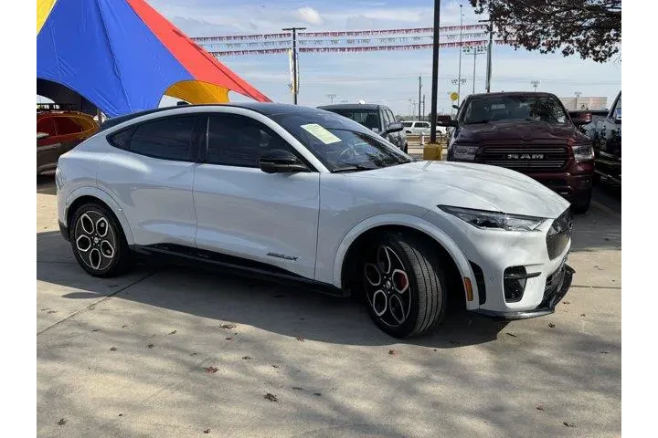 $38554 : Ford Mustang Mach-E 2023 AWD image 3