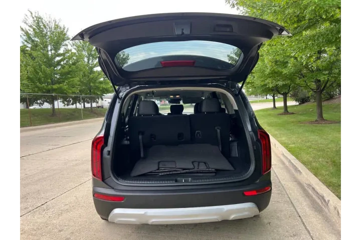 $15997 : 2022 Telluride LX image 9