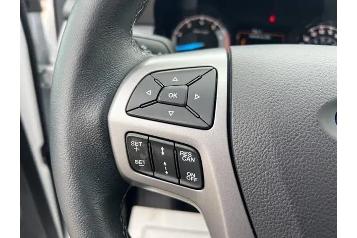 $31568 : Ford Ranger 2023 4x4 XLT 4dr image 9