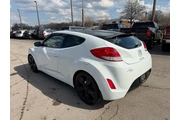 $6980 : 2016 Veloster 3dr Cpe Auto thumbnail