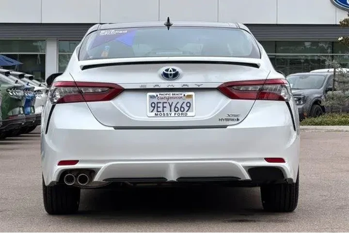 $29900 : Toyota Camry Hybrid 2023 XSE image 7