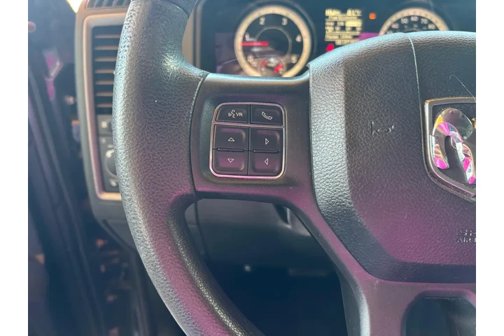 2018 RAM 2500 TRADESMAN image 9