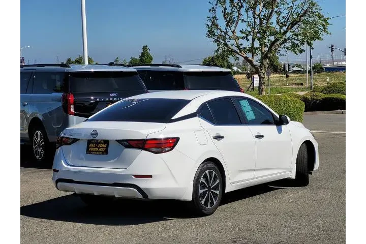 $21900 : Nissan Sentra 2024 S 4dr Sed image 4