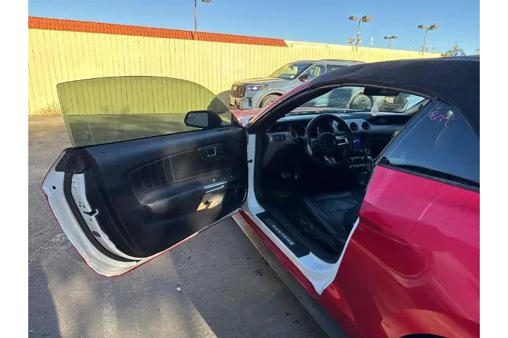 $14869 : Ford Mustang 2018 EcoBoost P image 6