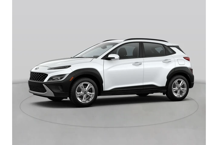 $17987 : Hyundai KONA 2023 AWD SEL 4d image 2