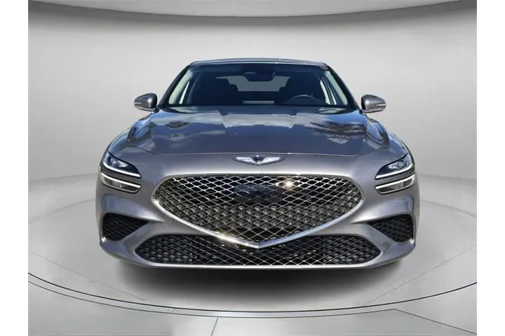 $26998 : Genesis G70 2023 2.0T 4dr Se image 4