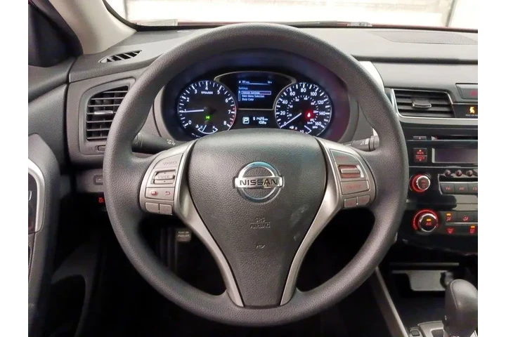 $13998 : Nissan Altima 2014 2.5 S 4dr image 10