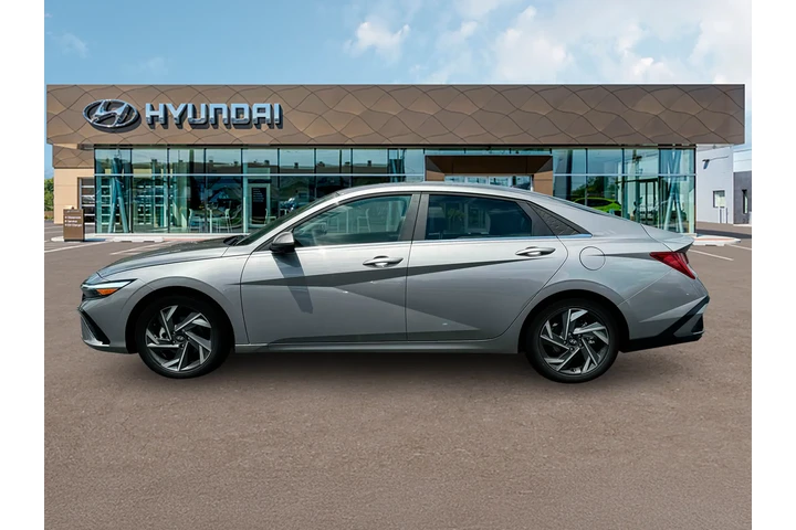 $25820 : Hyundai ELANTRA 2025 Limited image 3