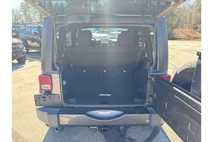 $16995 : Jeep Wrangler Unlimited 2017 image 8