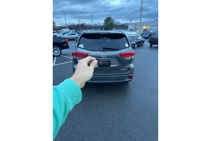 $21791 : Toyota Highlander 2019 AWD X image 7