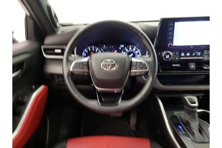 $30998 : Toyota Highlander 2021 XSE 4 image 10