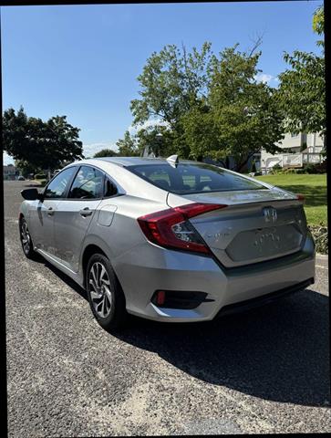 $15600 : 2017 HONDA CIVIC2017 HONDA CI image 3