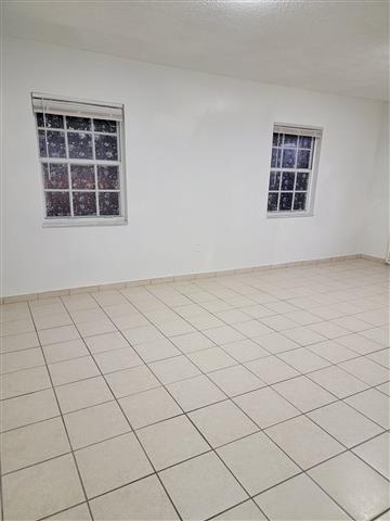 $1700 : Apartamento 1 /1 image 4