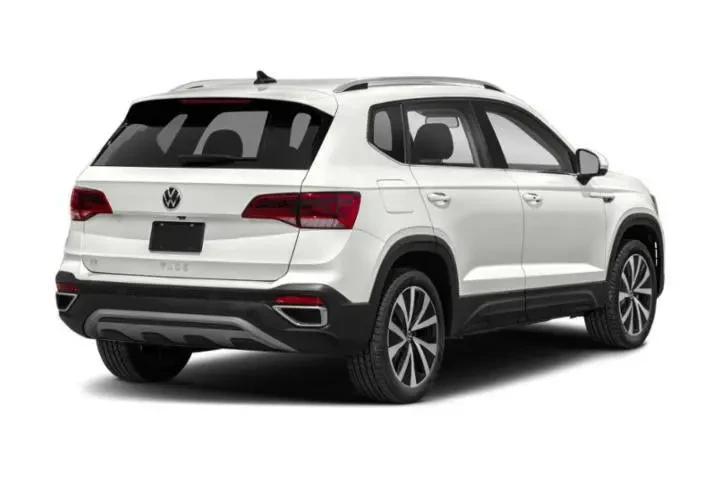 $17988 : 2023 Taos SE FWD image 2
