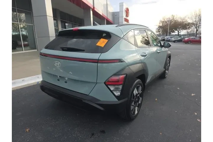 $20625 : Hyundai KONA 2025 SEL 4dr Cr image 7