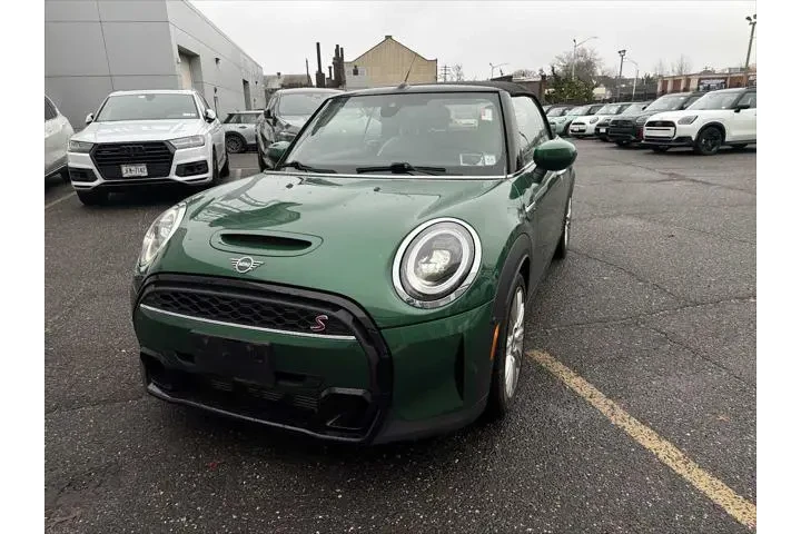 $28943 : MINI Convertible 2024 Cooper image 3
