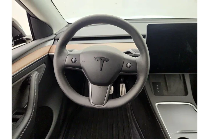 $36998 : Tesla Model Y 2023 AWD Perfo image 10