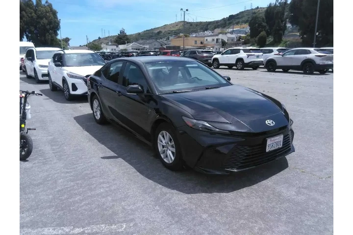 $29000 : Toyota Camry 2025 SE 4dr Sed image 1