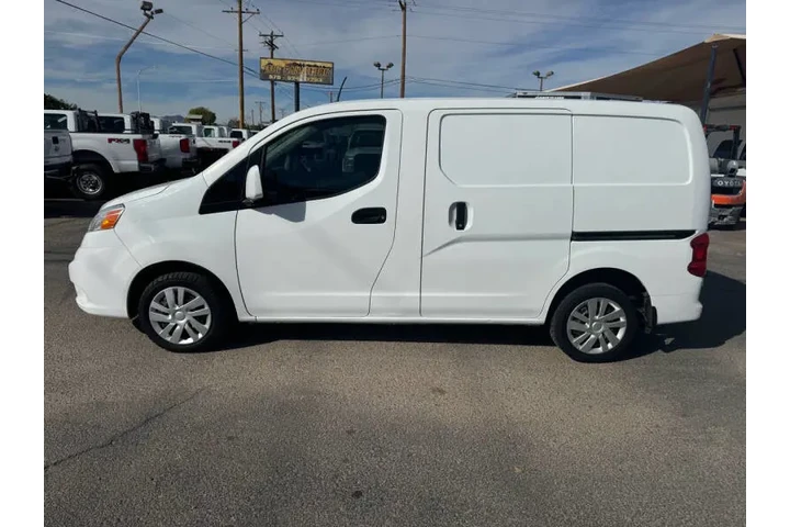 $11995 : 2017 NV200 SV image 3