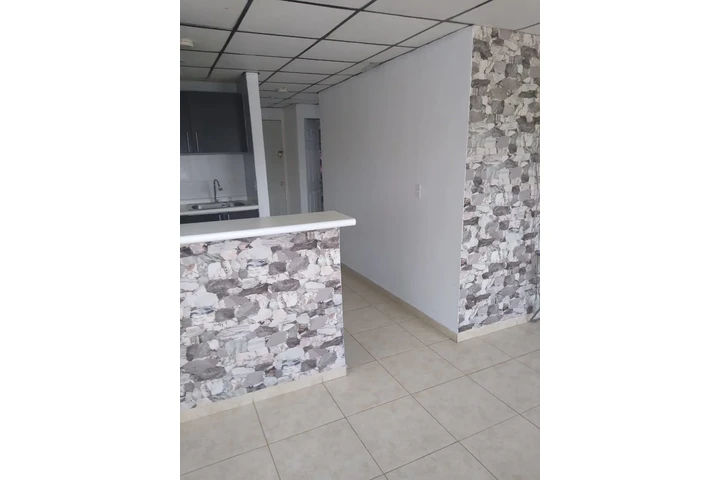 $220 : ALQUILER DE CASA image 2