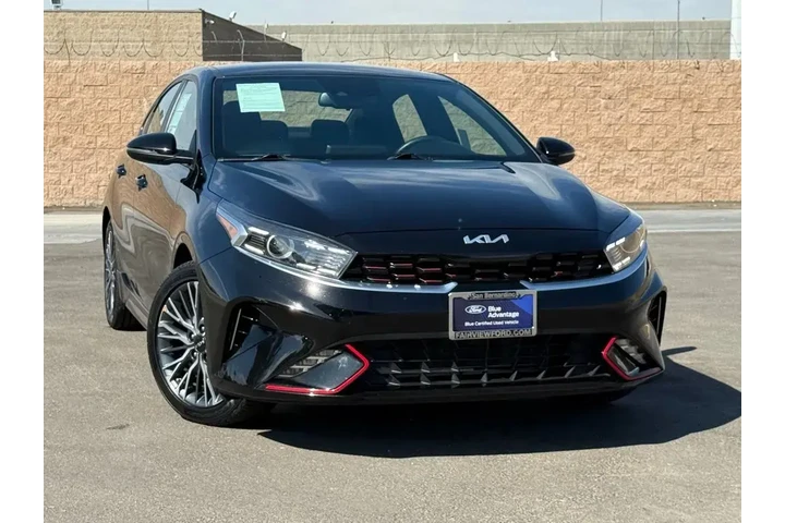 $19289 : Kia Forte 2023 GT-Line 4dr S image 2