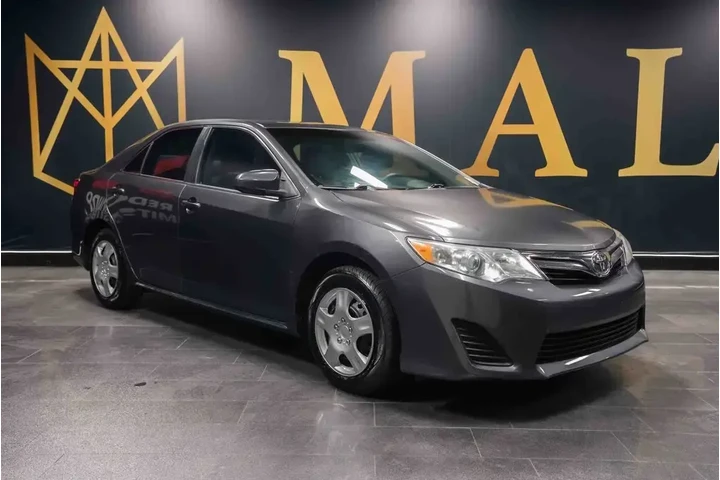 $15362 : Toyota Camry 2014 SE 4dr Sed image 5