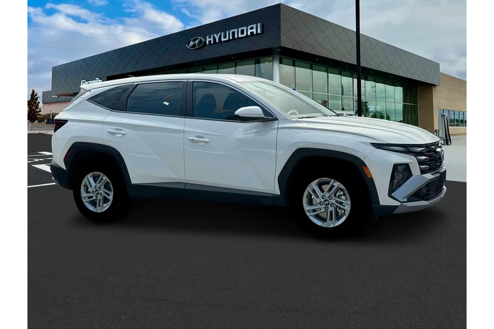 $29824 : Hyundai TUCSON 2025 SE 4dr S image 10