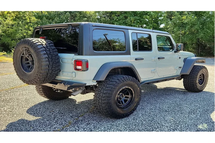 $33980 : Jeep Wrangler 2023 4x4 Sport image 5