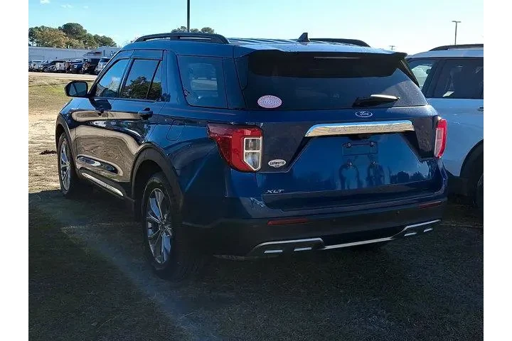 $28957 : Ford Explorer 2023 XLT 4dr S image 4