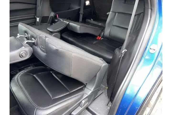 $18855 : Ford Explorer 2020 AWD XLT 4 image 5
