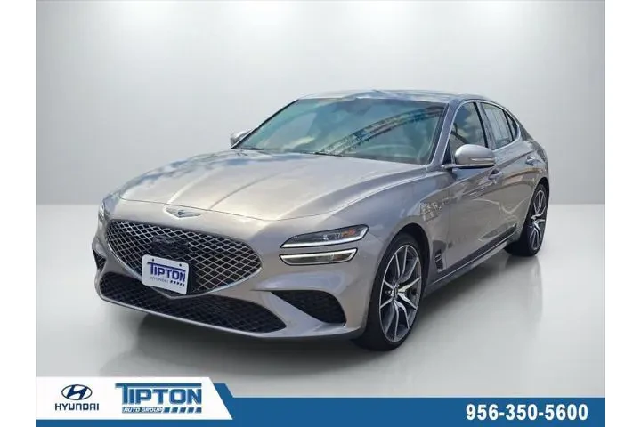 $32999 : Genesis G70 2023 2.0T 4dr Se image 1