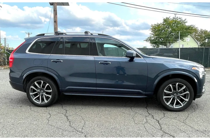 $18985 : 2019 XC90 T6 AWD Momentum image 8