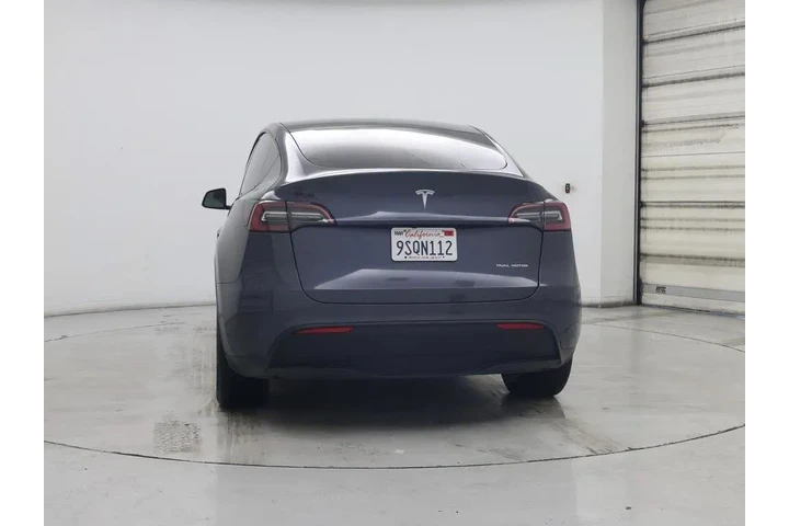 $34998 : Tesla Model Y 2023 AWD Long image 6