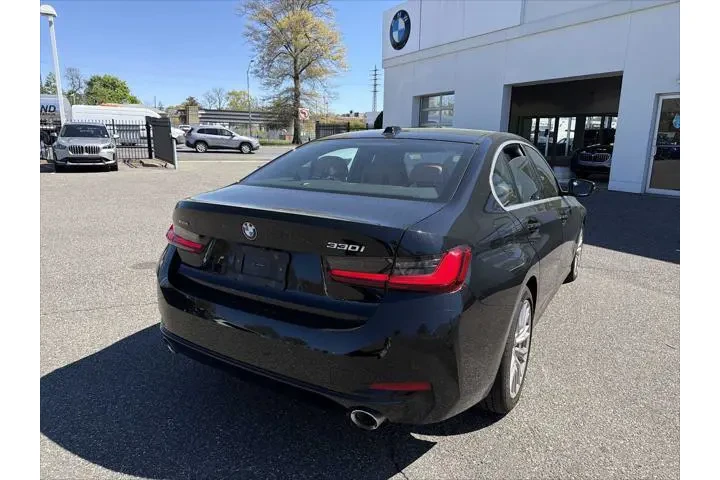 $36943 : BMW 3 Series 2024 AWD 330i x image 3