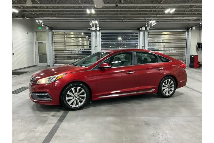 $9826 : Hyundai SONATA 2016 Sport 4d image 1