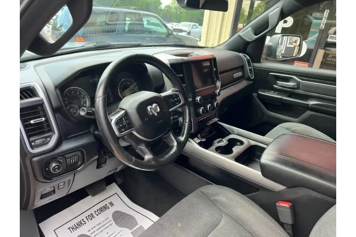 $19999 : 2019 RAM 1500 Big Horn image 10