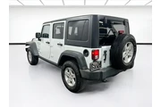 $16288 : Jeep Wrangler Unlimited 2016 thumbnail