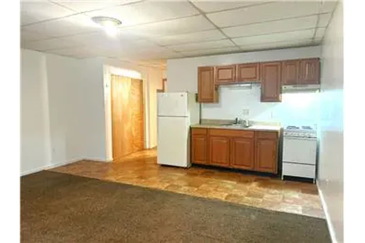 $500 : Rental property with 0 bedro image 3