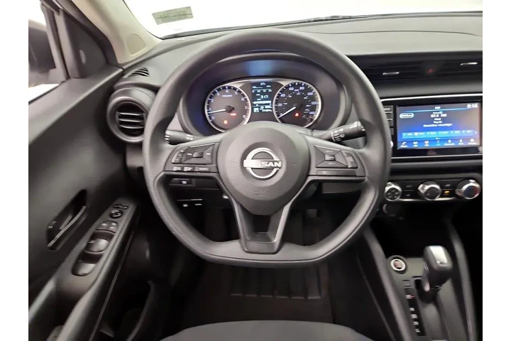 $18998 : Nissan Kicks 2023 S 4dr Cros image 10