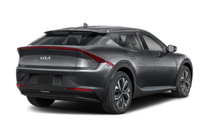 $24920 : Kia EV6 2023 Light 4dr Cross image 5