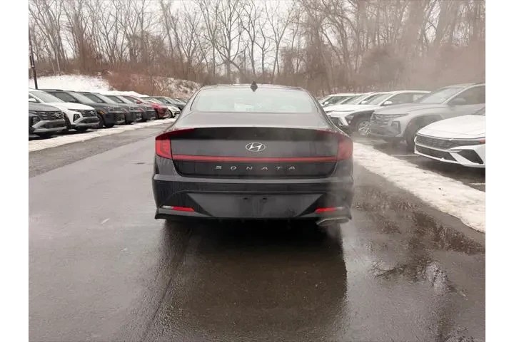 $18900 : Hyundai SONATA 2023 SEL 4dr image 4