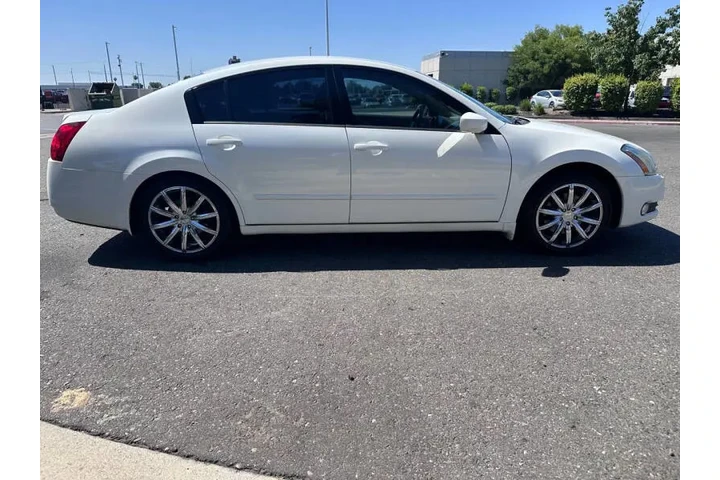 $6750 : 2005 Maxima 3.5 SE image 6